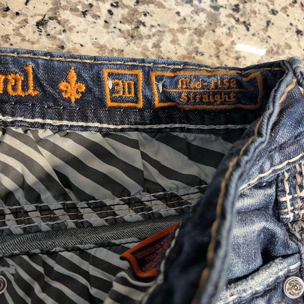 Rock Revival Jeans - Picture 9 of 12
